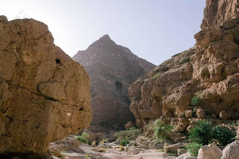 Wadi Sahtan - &quot;Mandoos - The Chest of Oman&quot; - 8 godzin