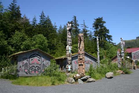 Ketchikan: Potlatch Park, City and Wildlife Private Van Tour