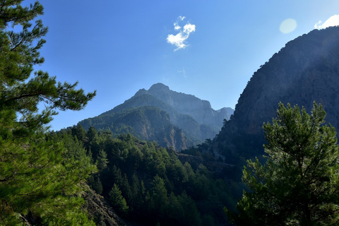 Samariá Gorge Hike: Day Excursion from Chania