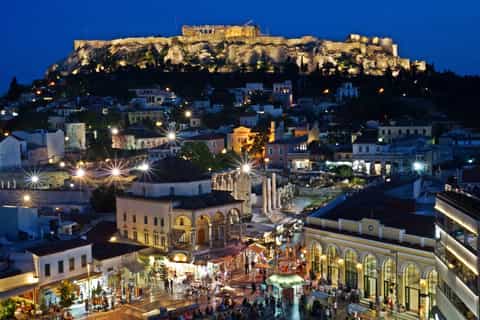 Athens: Shared Airport Transfers, Walking Tour & Dinner