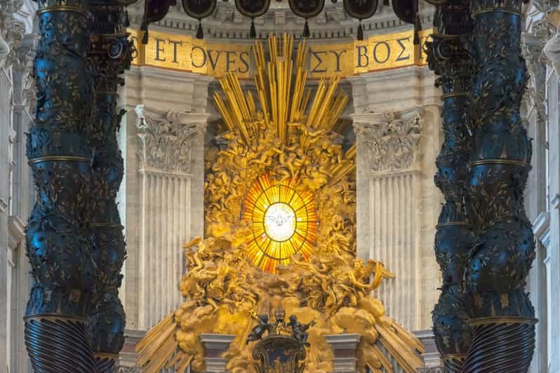 Museos Vaticanos con acceso a las tumbas papales