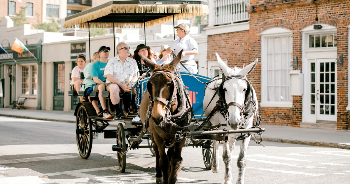red barn carriage tours