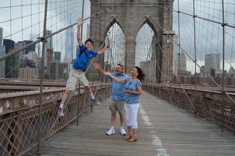 Private NYC Walking Tour with a Personal Photographer