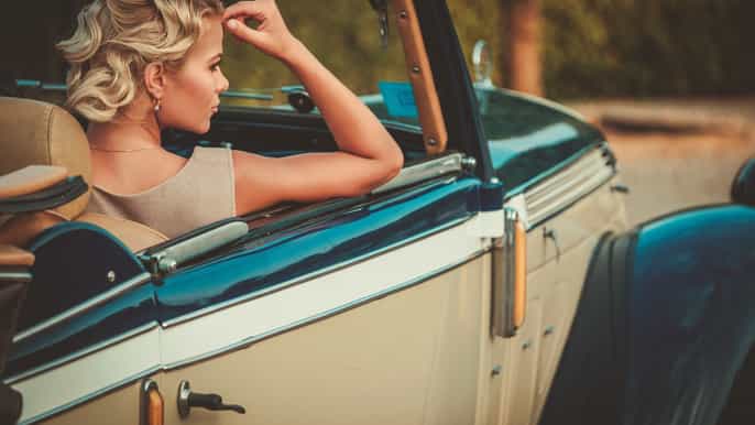 kiev vintage car sightseeing tour