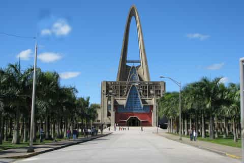 Higuey: Half-Day Churches and City Tour