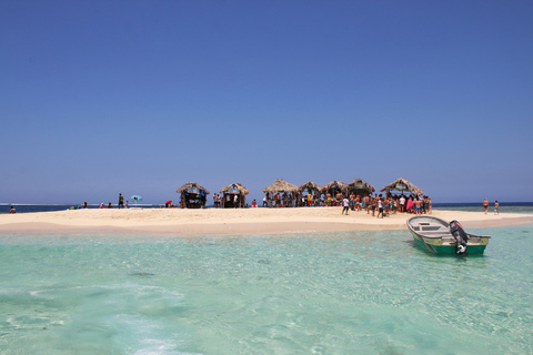 Cayo Arena: experiência VIP em catamarã de luxo