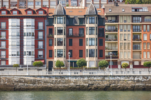 Bilbao: Paseo exprés con un lugareño en 60 minutos