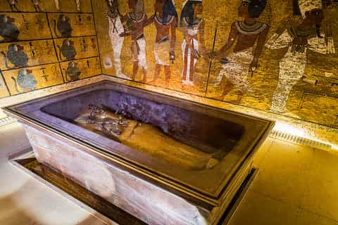From Hurghada: Valley of Kings, Hatshepsut, Karnak & Lunch