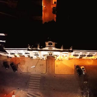 Faro: Nocna wycieczka segwayem z koktajlami