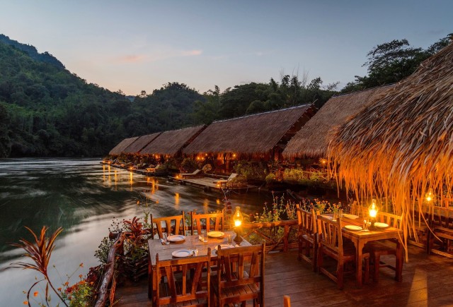 2-Day River Kwai Highlights & Jungle Rafts Floating Hotel