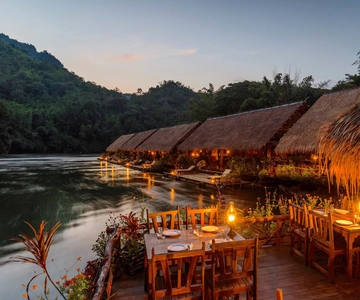 Bangkok: 2-Day River Kwai Trip with Floating Hotel and Meals