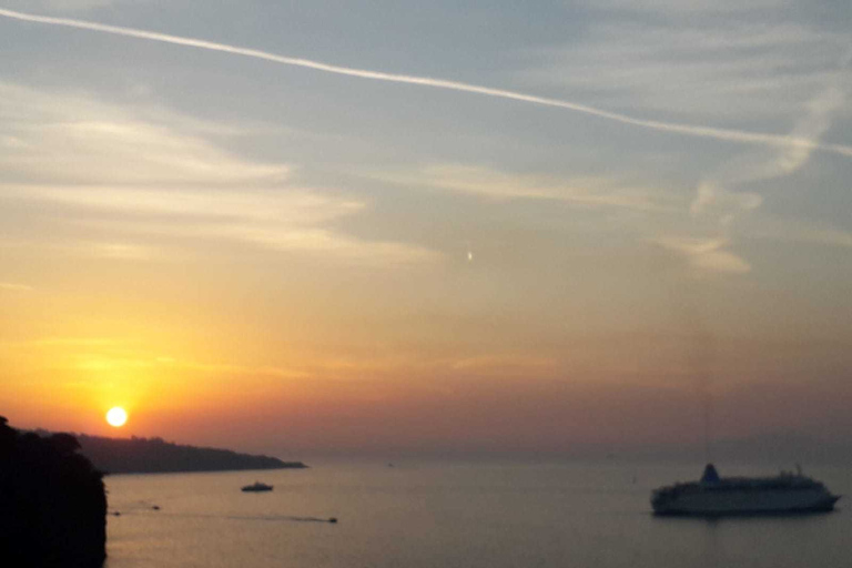 Sorrente : expérience au coucher du soleil sur la côte de Sorrente