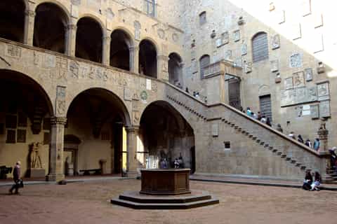 Florence: 1.5-Hour Bargello Museum Private Tour