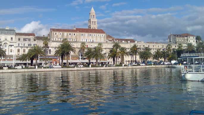 split 2hour private walking tour