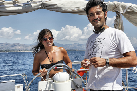 Catania: Boottocht van een hele dag naar Acitrezza met lunch