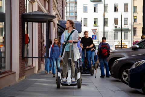 St. Petersburg: 1-Hour Segway Tour in the City Center
