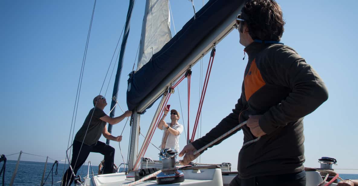 Giardini Naxos: viaje en barco de medio día a Taormina