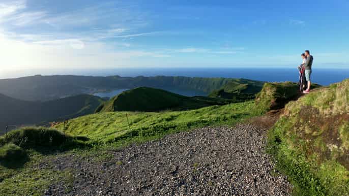 ponta delgada sete cidades lagoa do fogo 4wd safari