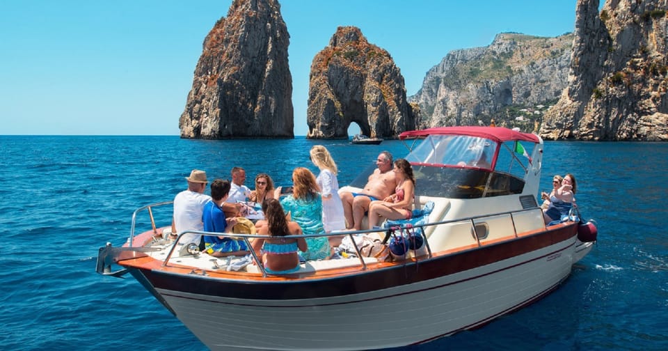 Sorrento: crociera a Capri e Grotta Azzurra con bevande