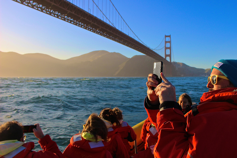 San Francisco Bay: Adventure Boat Tour Public Adventure Boat Tour