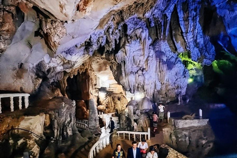 Vang Vieng: Jung Cave, Blue Lagoon 2 & 3 Guided Tour