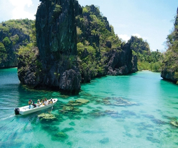 El Nido: Island Hopping Tour A Lagoons and Beaches