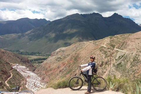 Cusco : Maras Moray Journée complète à véloCusco : Journée entière de Maras Moray à vélo