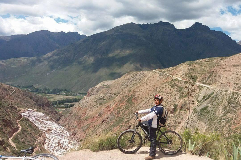 Cusco: Maras Moray Giornata intera in bicicletta