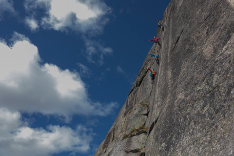 Odda: Trolltunga Via Ferrata, zachód i wschód słońca