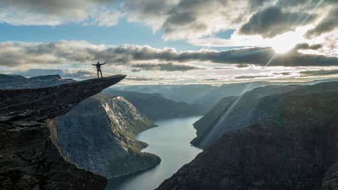 odda trolltunga via ferrata sunset and sunrise