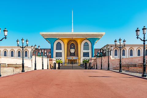 Mascate: tour della Gran Moschea, suq, musei e il forteMascate: tour privato della città di mezza giornata