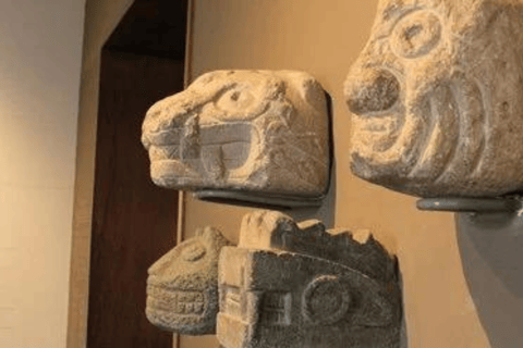 Visita guiada a las ruinas incas de Pachacamac y al Museo LarcoRuinas incas de Pachacamac y Museo Larco