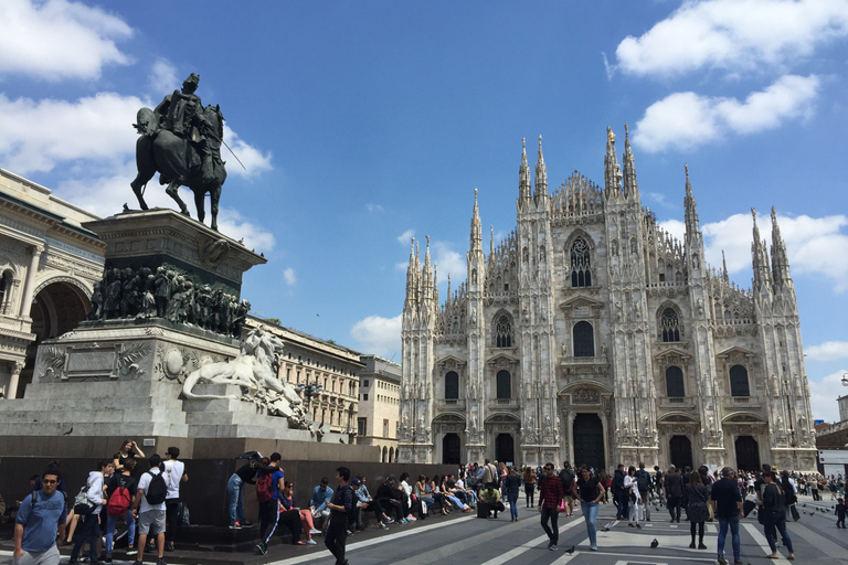 Milan Cathedral, Sforza Castle and Michelangelo’s Pietà Tour Tour in Italian