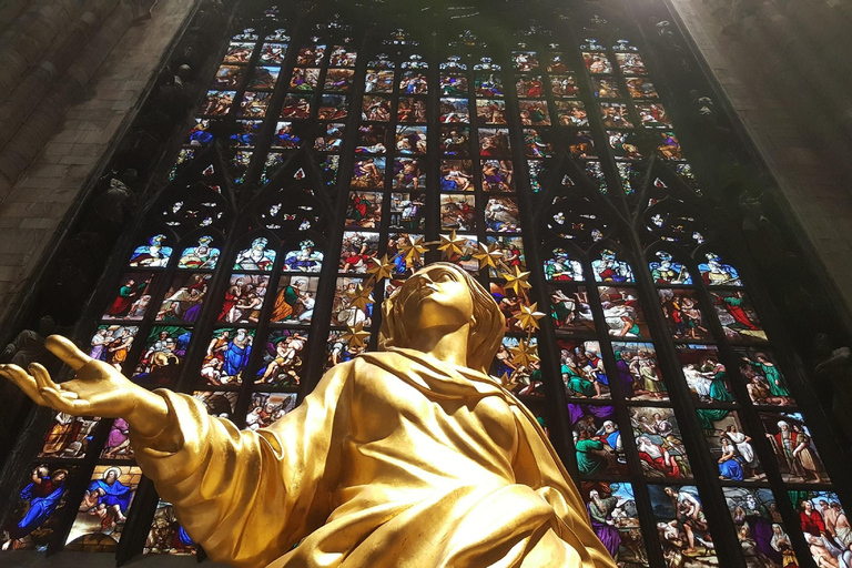 Milán: experiencia guiada por la catedral y las terrazasTour en ingles