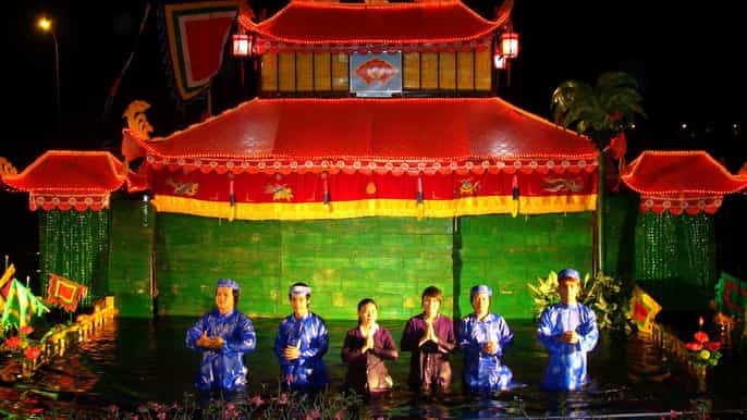 ho chi minh city water puppet show and dinner cruise