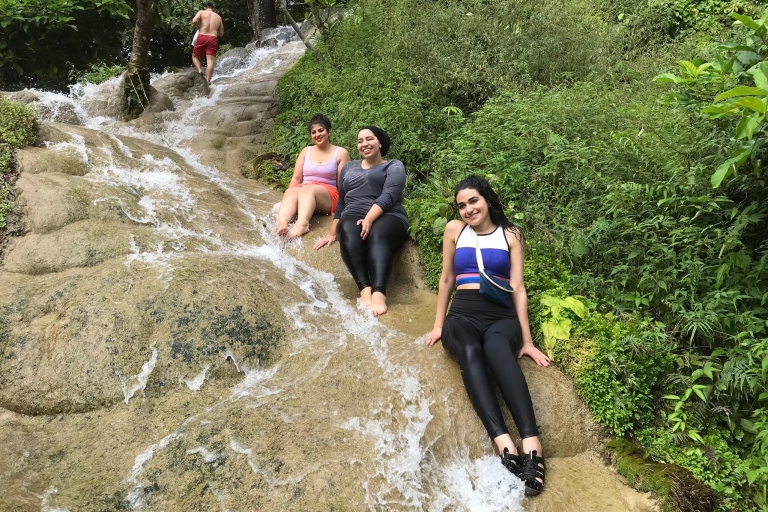 Chiang Mai: Chiang Dao Cave, Den Sali Temple & Waterfall