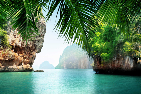 Krabi: Phi Phi Small Group Tour & Early Maya Bay with lunch