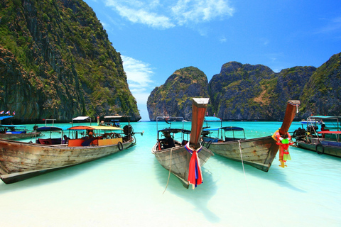 Krabi: Phi Phi Small Group Tour & Early Maya Bay with lunch