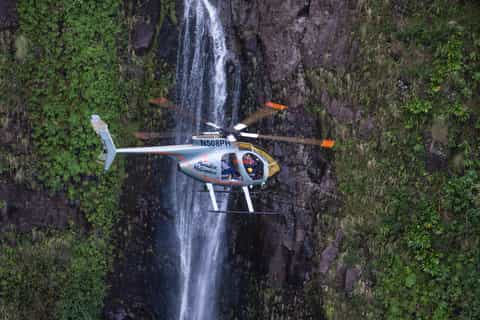 big island kohala waterfalls doorsoff helicopter tour