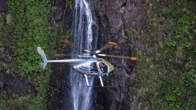 big island kohala waterfalls doorsoff helicopter tour