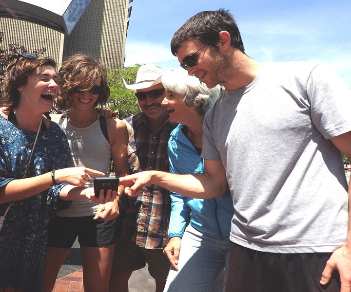 Naperville: Scavenger Hunt Adventure Walking Tour