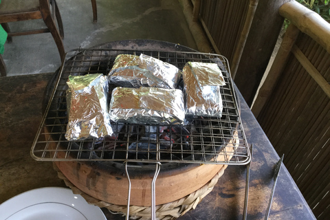 Hoi An: cours de cuisine avec visite à la ferme et massage aux herbes