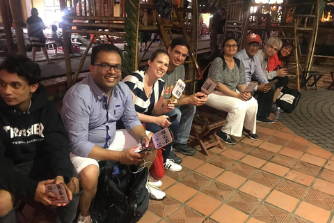 Hoi An: Atardecer con comida casera y paseo en barco