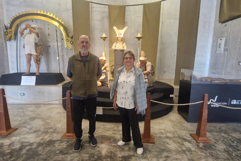 Tour al Complejo Arqueológico El Brujo y la Dama de Cao