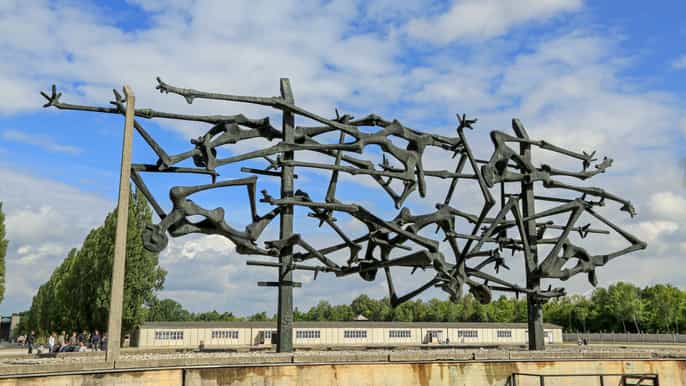 from frankfurt day tour of munich and dachau memorial site