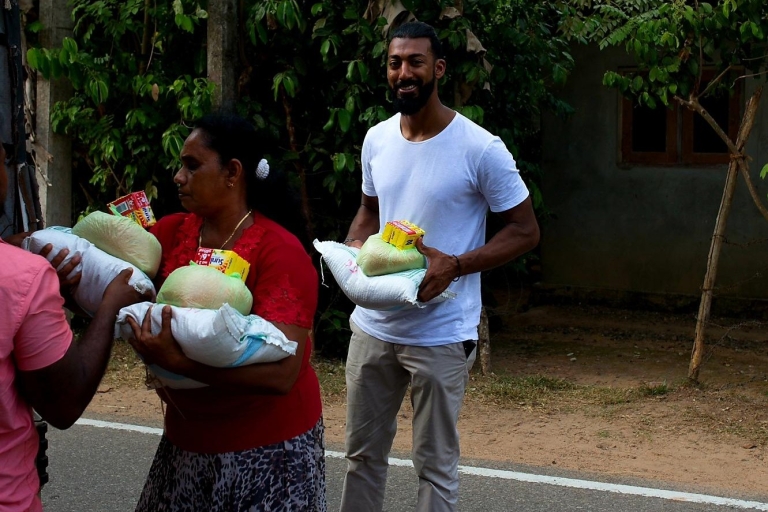 Sri Lanka: Viaje de lujo de 15 días con alojamiento + desayunoTour privado en inglés