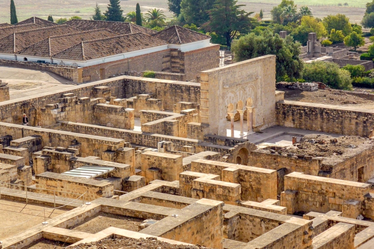 Ab Córdoba: Führung durch die Medina AzaharaFührung durch die Medina Azahara mit Busticket
