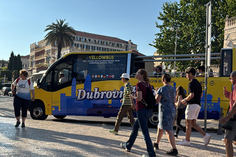 جولة "هوب أون هوب أوف" الصفراء المكشوفة: شاهد مدينة دوبروفنيك في 90 دقيقة