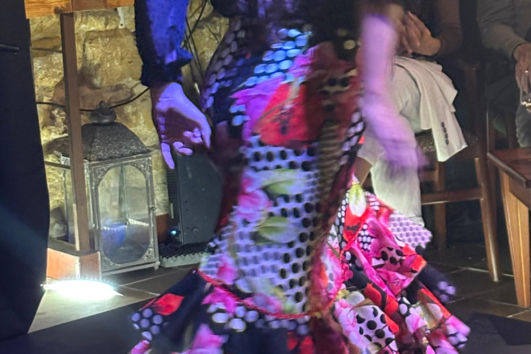 Alicante, special New Year's Eve Flamenco show, dinner, and party. Alicante: Special New Year's Eve Flamenco Show, Dinner, and Party.