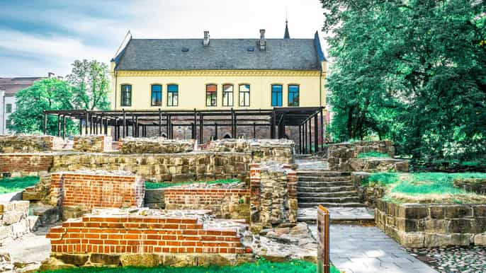 medieval oslo walk from ashes to rebirth